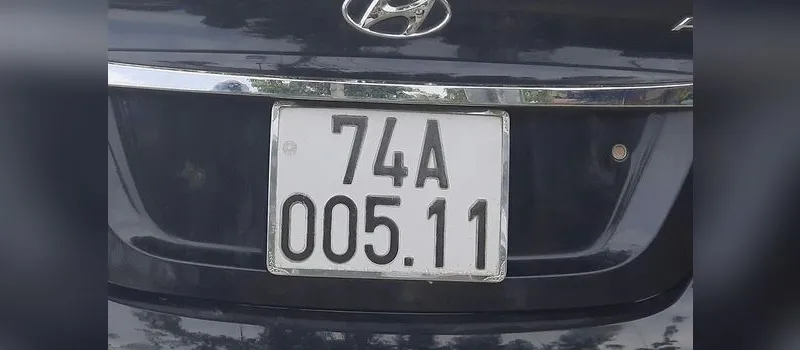 Biển số ô tô hai dòng 74A-005.11