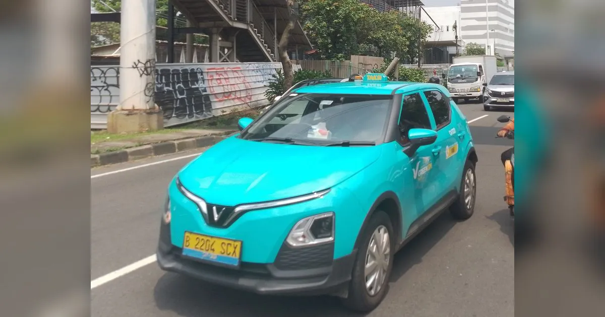 Taxi Xanh SM mang biển số vàng dành cho xe kinh doanh vận tải